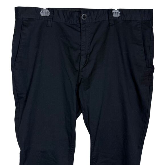 Volcom Chino Pants Men's 40 Black Stretch High-Rise Flat Front Classic - Picture 3 of 15